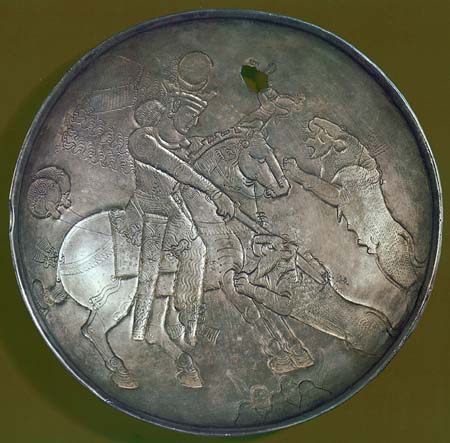 Царская охота на львов. IV-V вв. до н.э. Из Персии. Хранится в Британском музее, Лондон, Великобритания