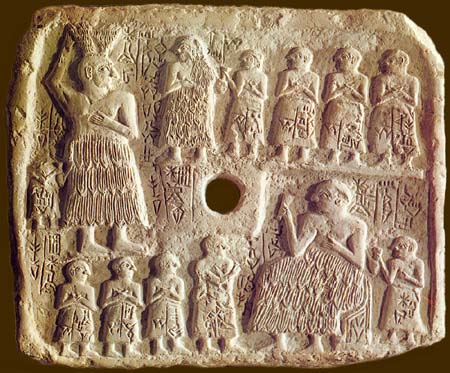 Священная табличка Урнана. Ок. 2630 г. до н.э. Хранится в Лувре, Париж, Франция
