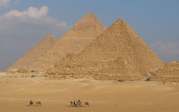 египет. треугольник