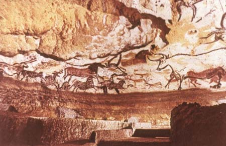 Общий вид ("Большой зал") пещеры Ляско. XV-X тыс. до н.э. Департамент Дордонь, Франция