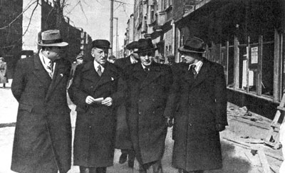 Президент Крайовой Рады Народовой Б.Берут (второй слева).jpeg