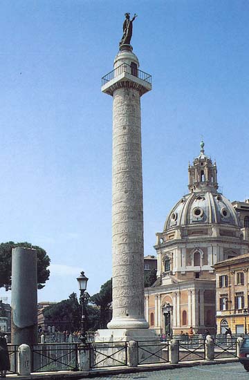 Колонна Траяна. 114 г. Рим, Италия